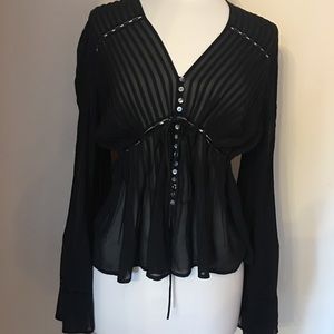 Romantic Anne Fontaine 100% Silk Blouse